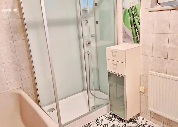 House With Garden Close To Vienna & Airport Maria Ellend